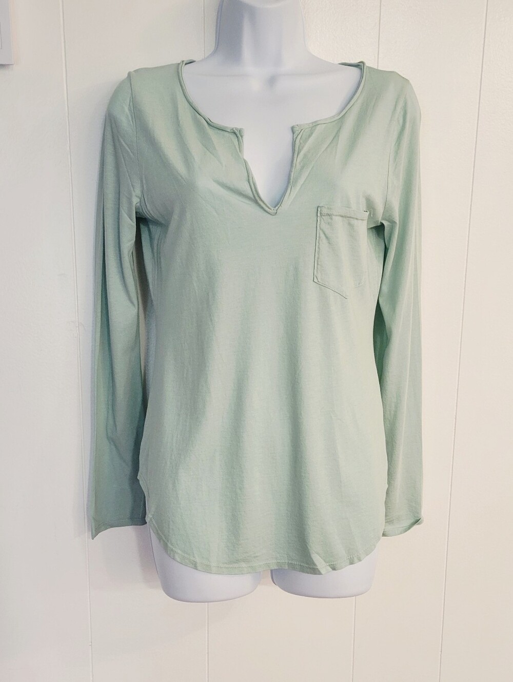 LAmade Mint Green Long-Sleeve V-Neck Pocket Tee